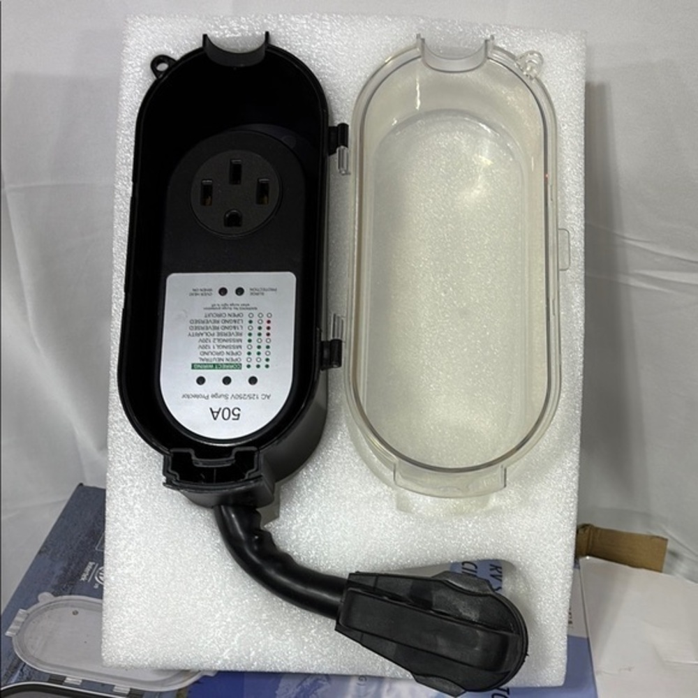 Boyisen RV surge protector 50 amp w/circuit analyzer 4200 Joule plug in amp